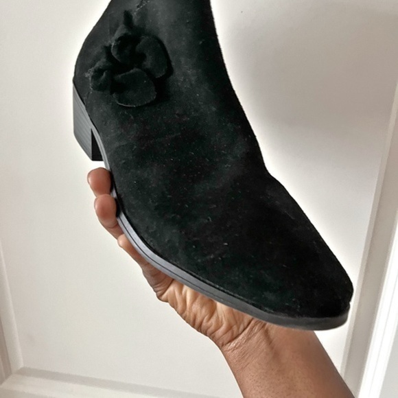 Jack rogers black kali suede ankle boots with bow - Picture 7 of 10